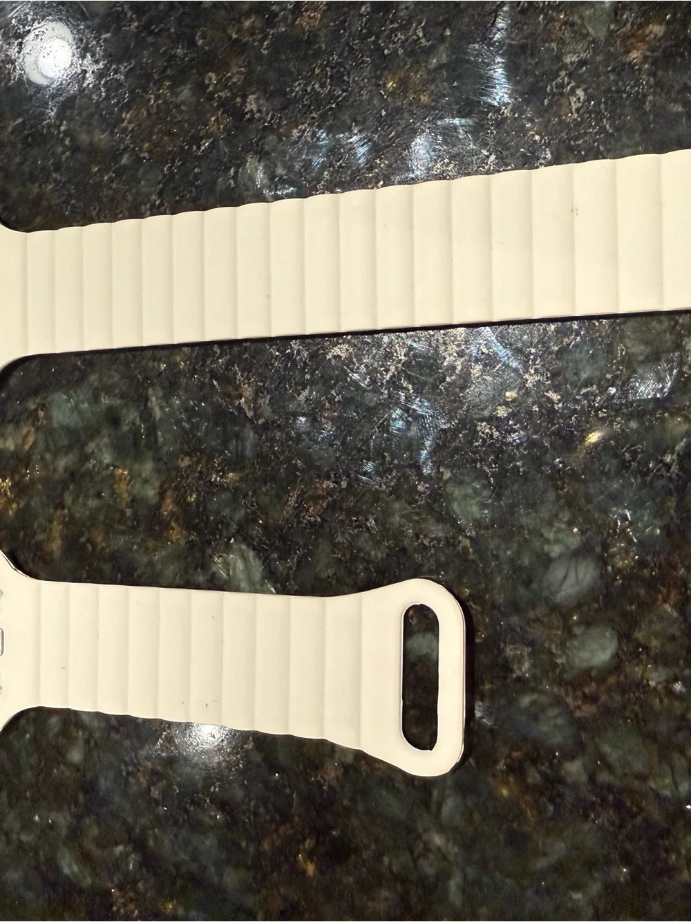 White Leather-Style Magnetic Watch Band for Smartwatches